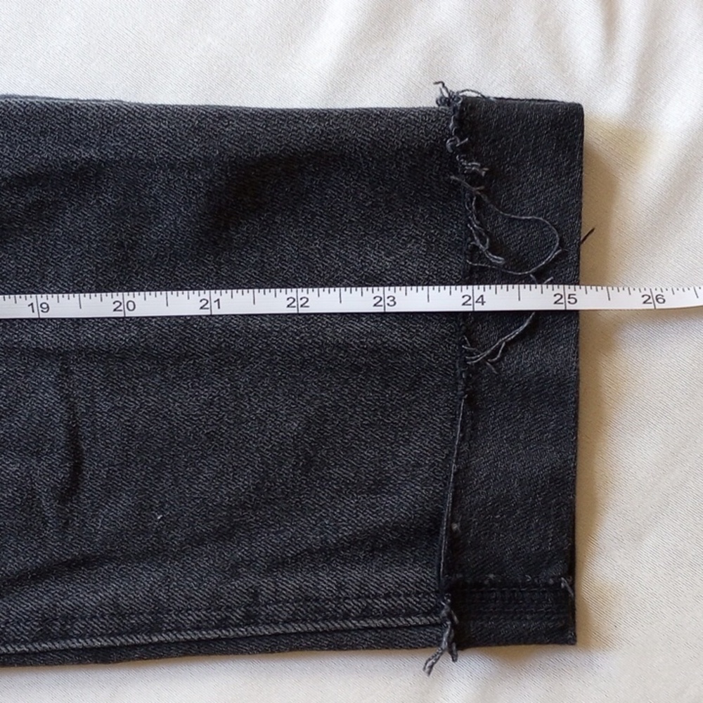 Hollister Ultra High Rise Raw Hem Mom Jeans 0S 25S 25 Short Black Wash - Picture 9 of 9
